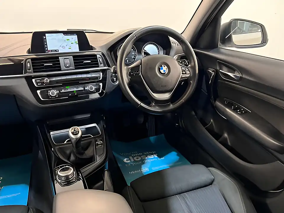 Used 2017 BMW 1 Series Sport Alpine White - Interior and Exterior details 12