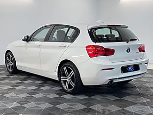 Used 2017 BMW 1 Series Sport Alpine White - Interior and Exterior details 7