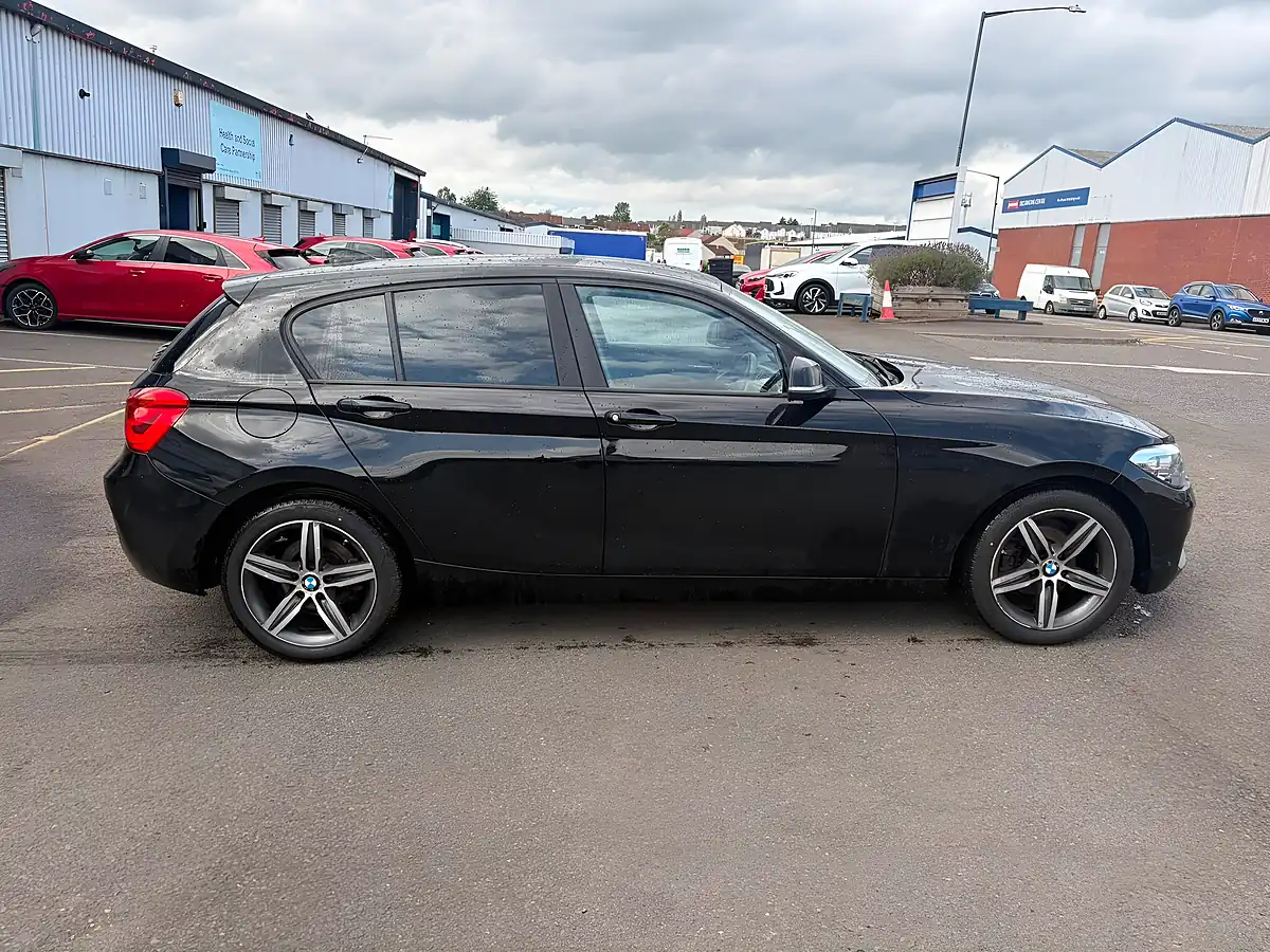 Used 2017 BMW 1 Series Sport Black - Interior and Exterior details 5
