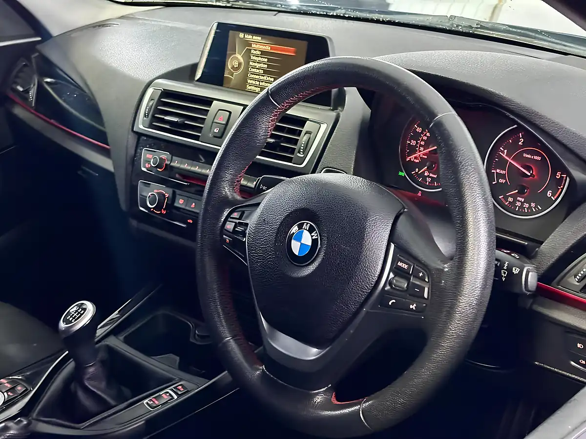 Used 2017 BMW 1 Series Sport Blue - Interior and Exterior details 17