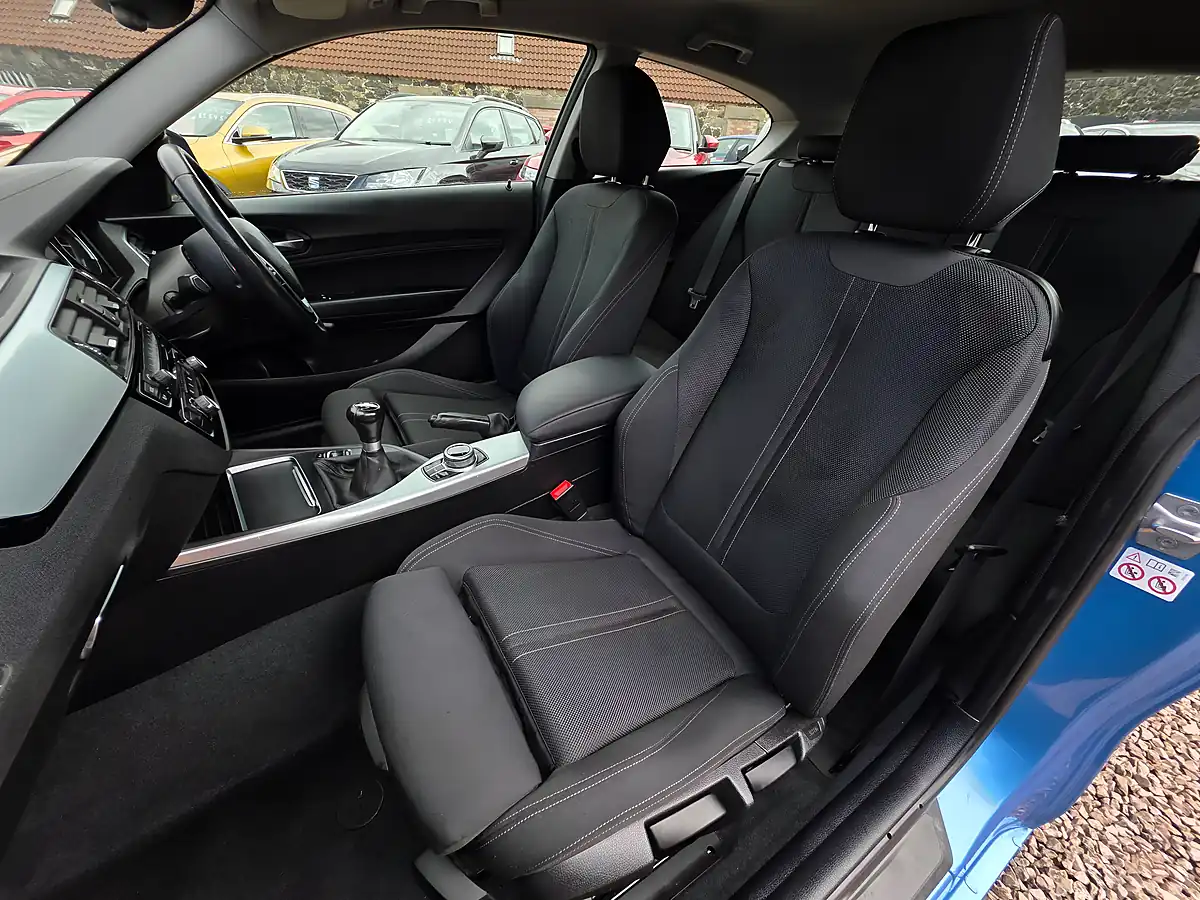 Used 2017 BMW 1 Series Sport Seaside Blue - Interior and Exterior details 8