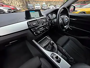 Used 2017 BMW 1 Series Sport Seaside Blue - Interior and Exterior details 9