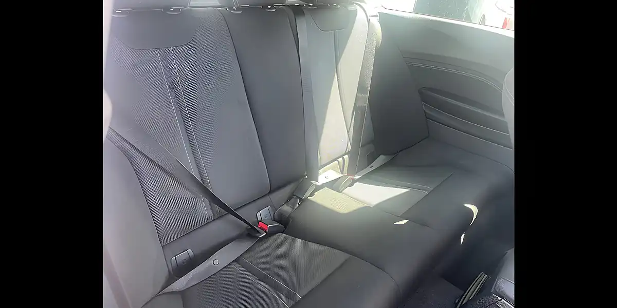 Used 2017 BMW 1 Series Sport White - Interior and Exterior details 11