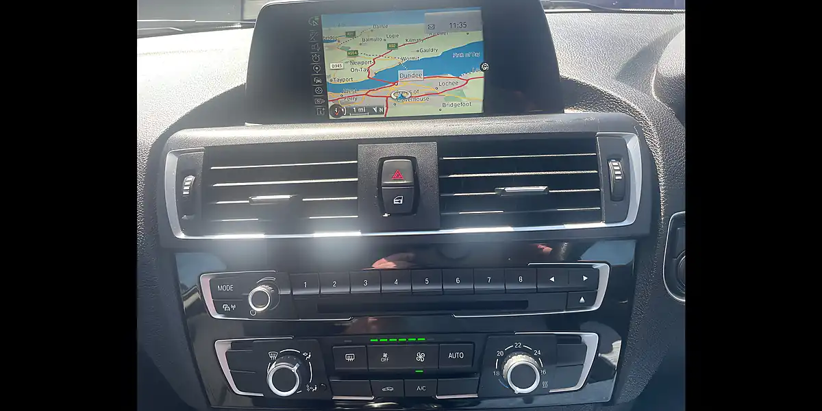 Used 2017 BMW 1 Series Sport White - Interior and Exterior details 13