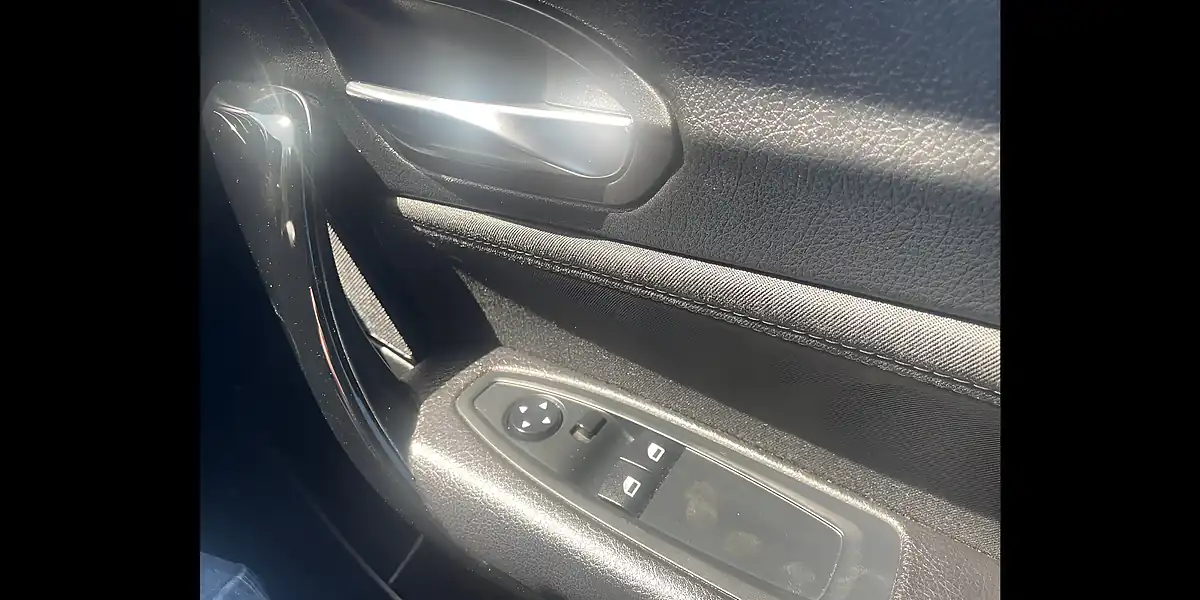 Used 2017 BMW 1 Series Sport White - Interior and Exterior details 19