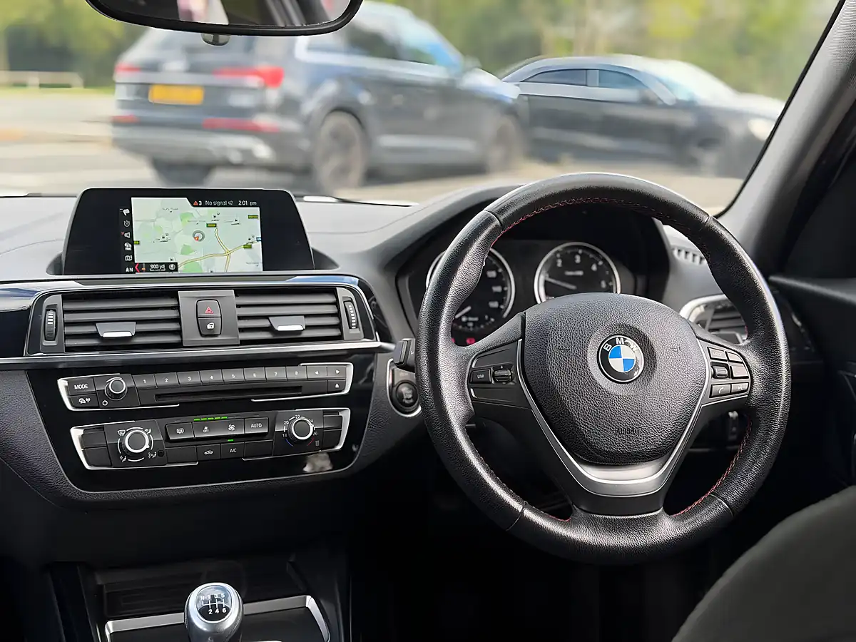 Used 2017 BMW 1 Series Sport White - Interior and Exterior details 20