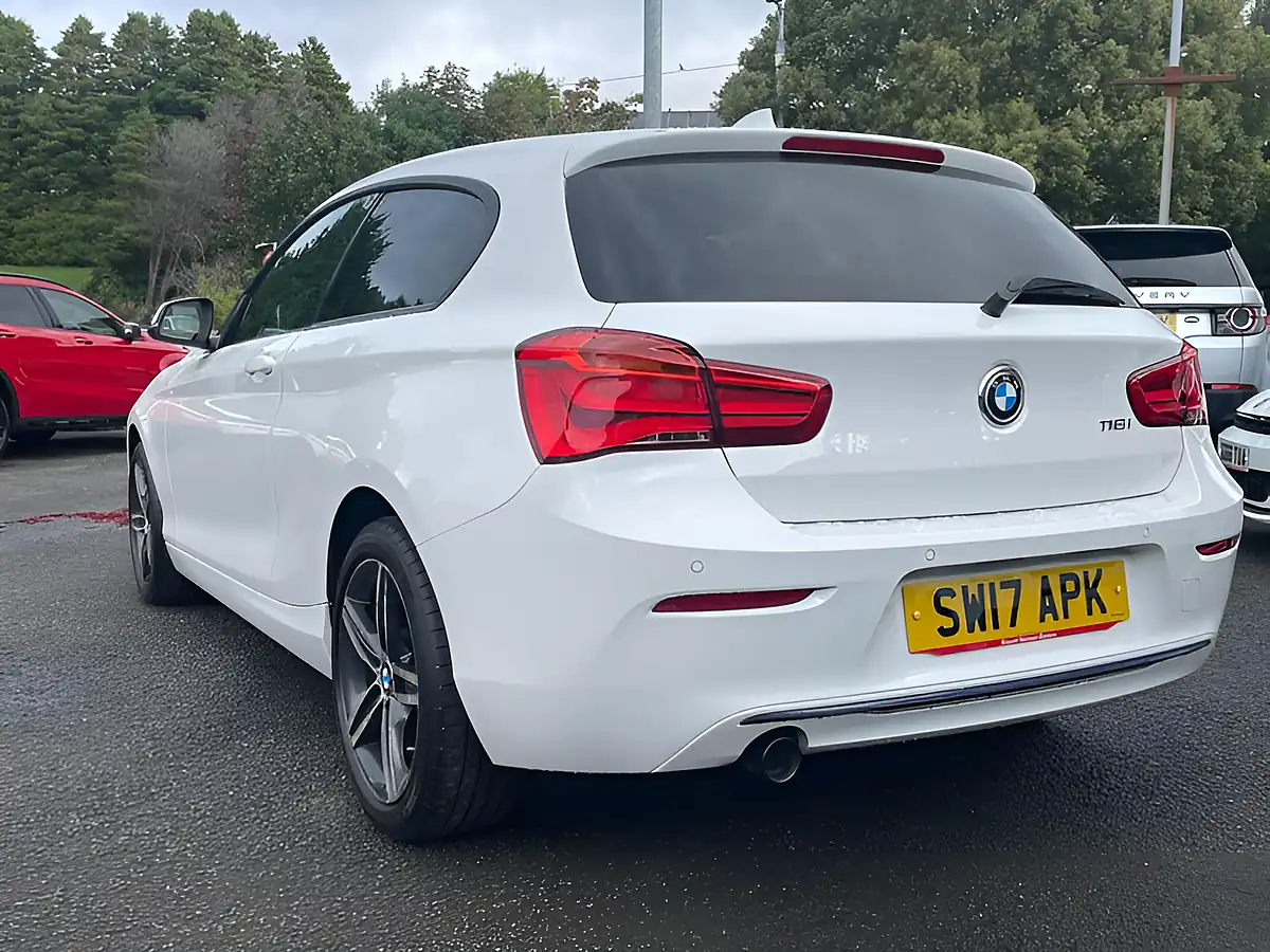 Used 2017 BMW 1 Series Sport White - Interior and Exterior details 6