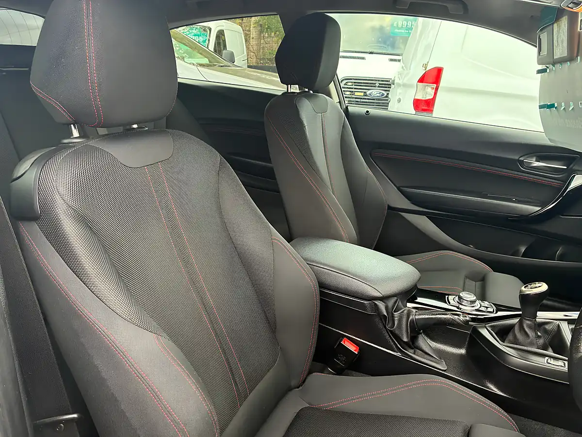 Used 2017 BMW 1 Series Sport White - Interior and Exterior details 10