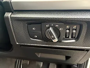Used 2017 BMW 1 Series Sport White - Interior and Exterior details 14