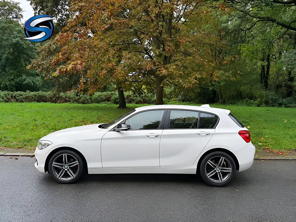 Used 2017 BMW 1 Series Sport White - Interior and Exterior details 5