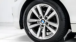 Used 2017 BMW 1 Series Sport White - Interior and Exterior details 12