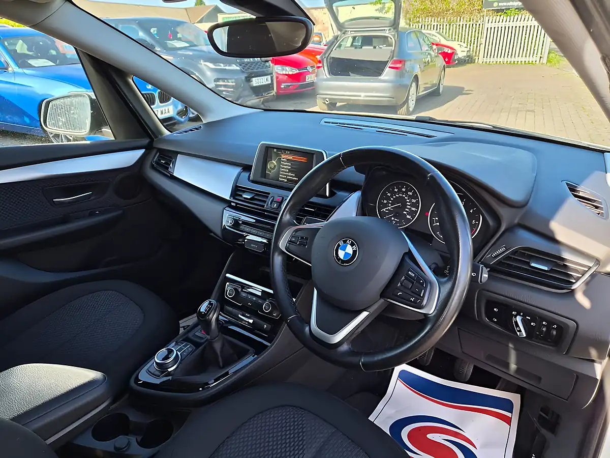 Used 2017 BMW 2 Series Active Tourer Se White - Interior and Exterior details 8