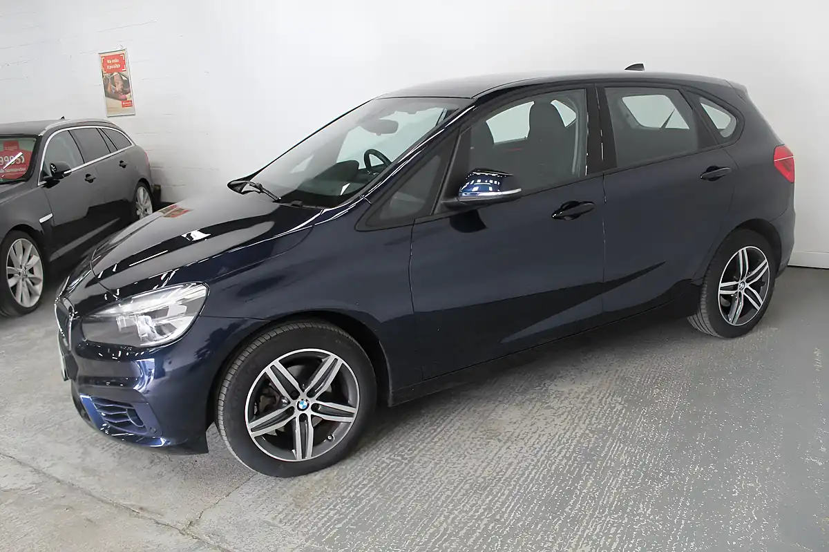Used 2017 BMW 2 Series Active Tourer Sport Blue - Interior and Exterior details 4