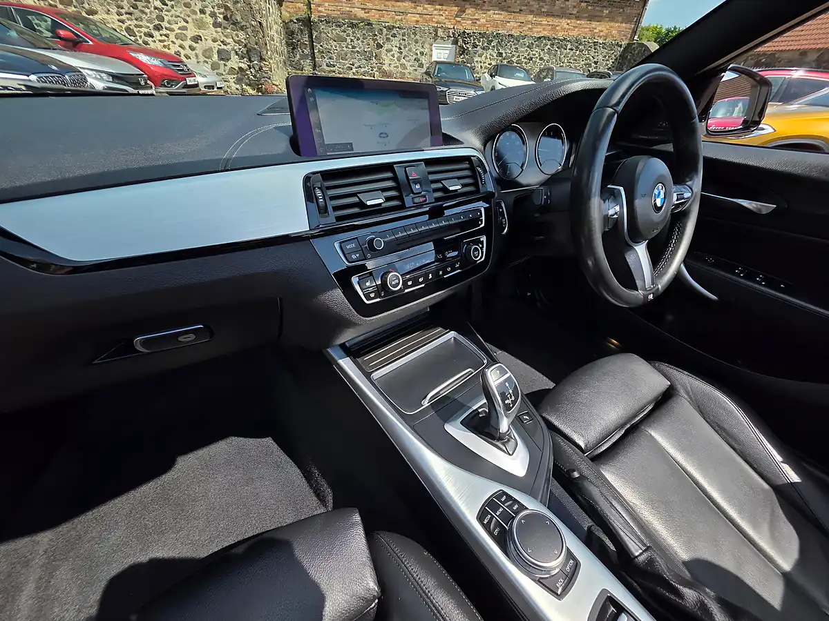 Used 2017 BMW 2 Series Convertible Alpine White - Interior and Exterior details 19