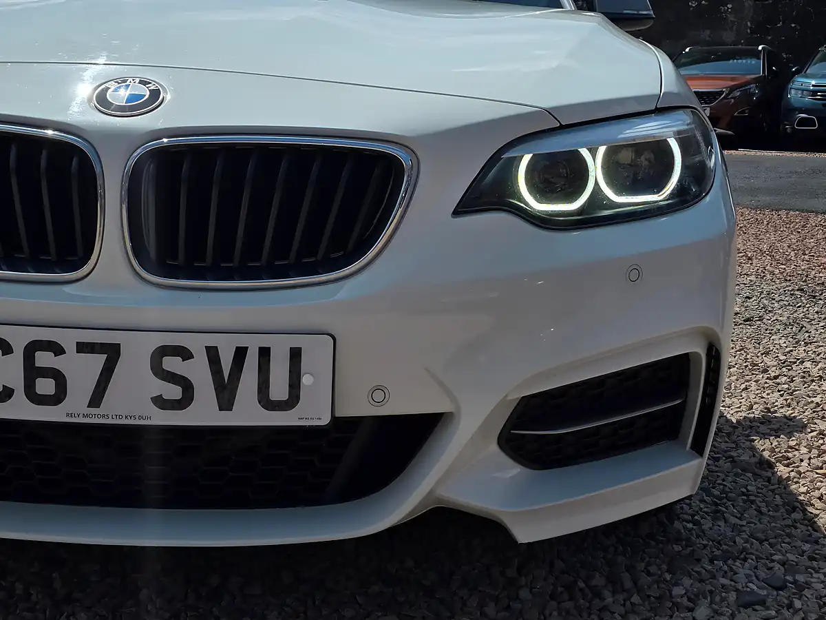 Used 2017 BMW 2 Series Convertible Alpine White - Interior and Exterior details 4