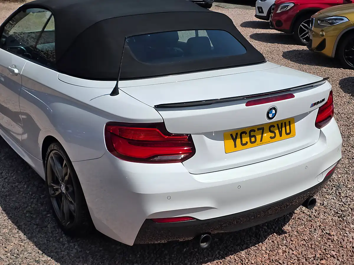 Used 2017 BMW 2 Series Convertible Alpine White - Interior and Exterior details 9