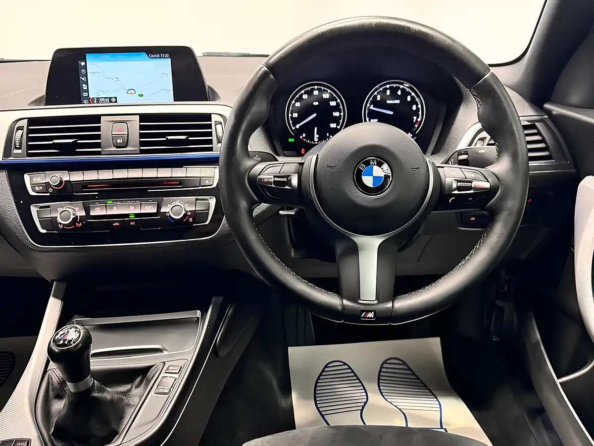Used 2017 BMW 2 Series Coupe M Sport Alpine White - Interior and Exterior details 10