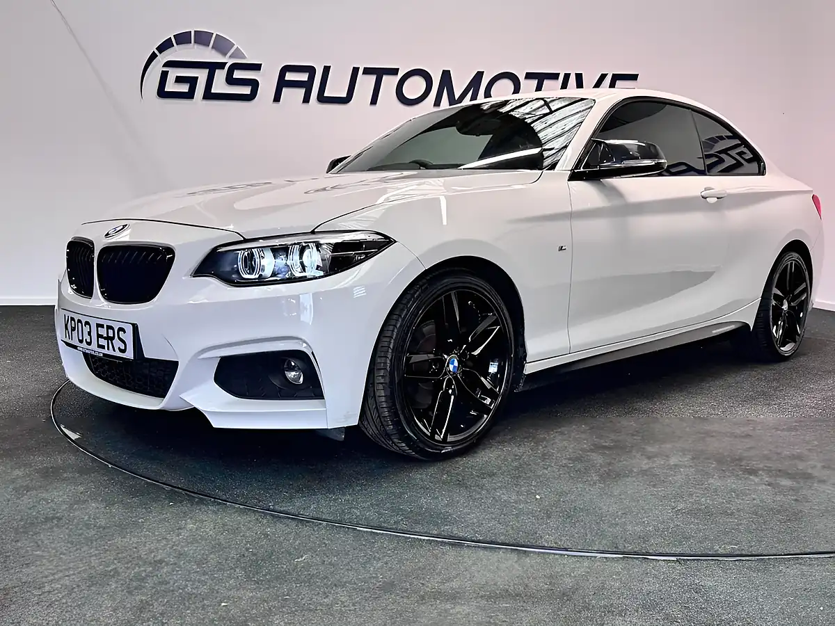Used 2017 BMW 2 Series Coupe M Sport Alpine White - Interior and Exterior details 15