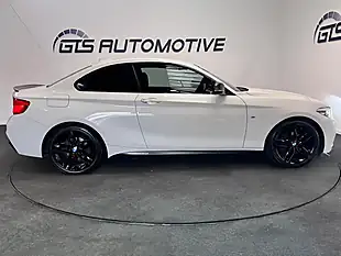 Used 2017 BMW 2 Series Coupe M Sport Alpine White - Interior and Exterior details 5