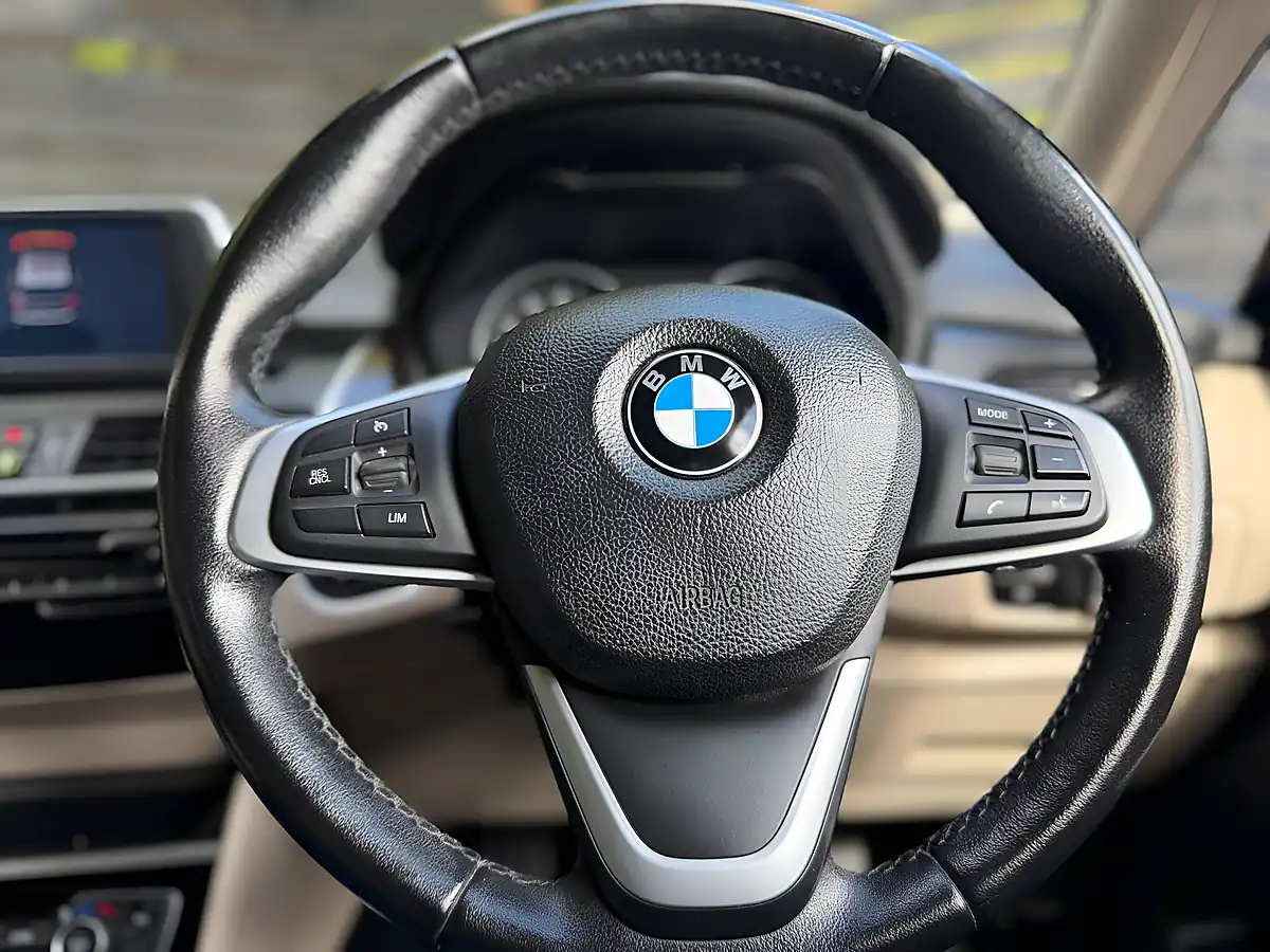 Used 2017 BMW 2 Series Gran Tourer Luxury Grey - Interior and Exterior details 16