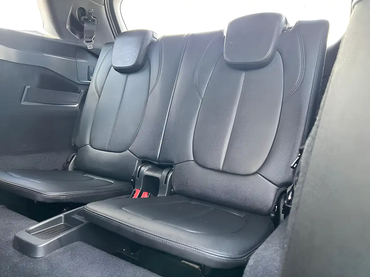 Used 2017 BMW 2 Series Gran Tourer M Sport Silver - Interior and Exterior details 11