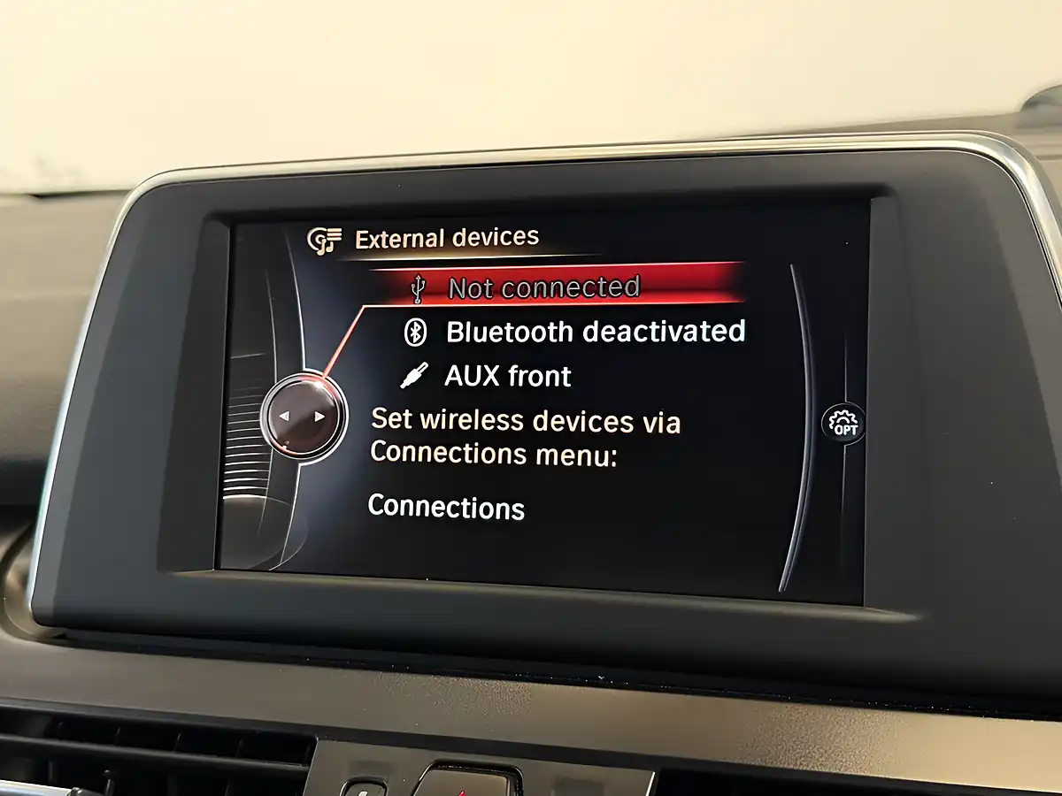 Used 2017 BMW 2 Series Gran Tourer Sport Silver - Interior and Exterior details 16