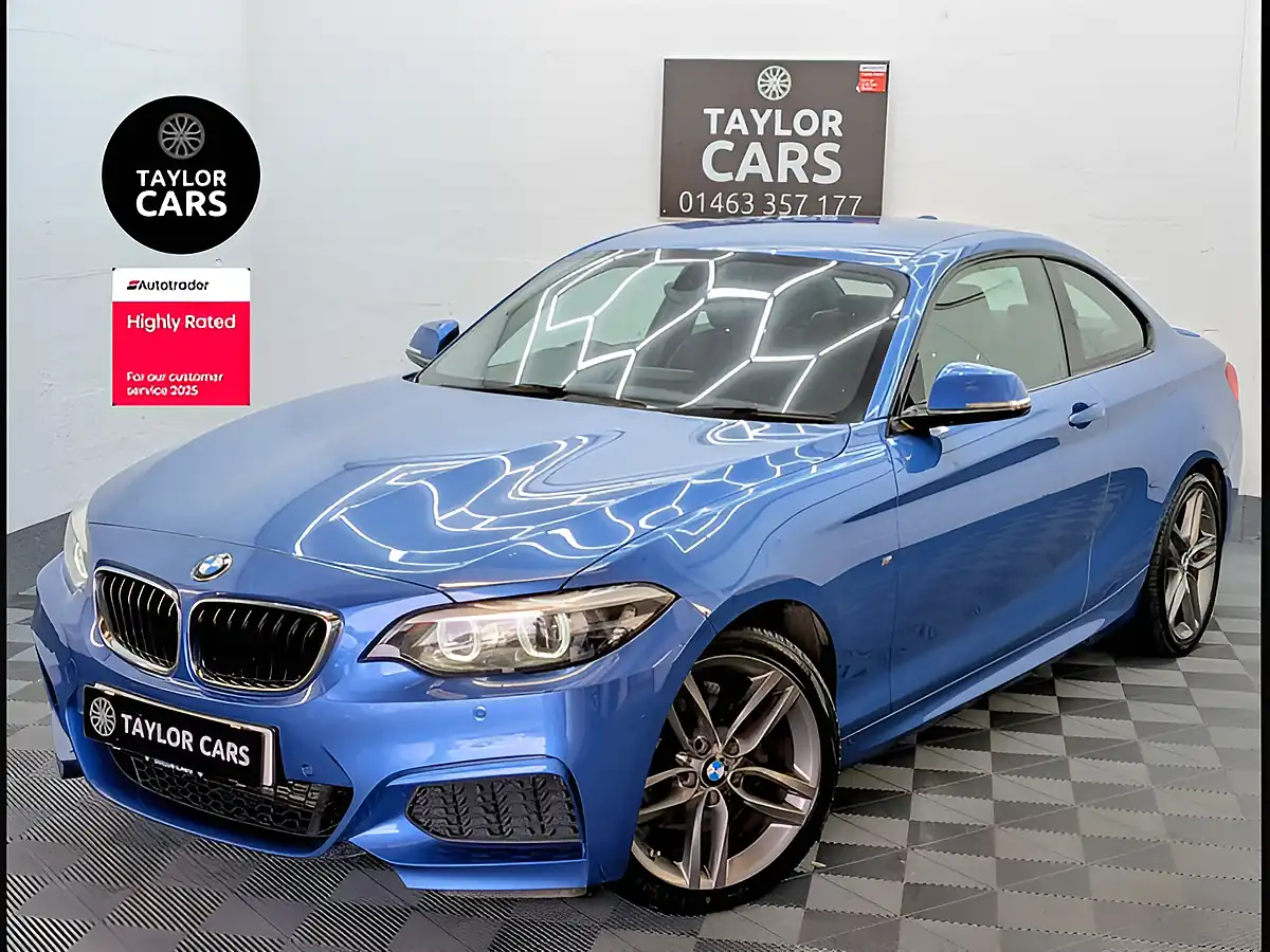 Used 2017 BMW 2 Series M Sport Blue - Front View