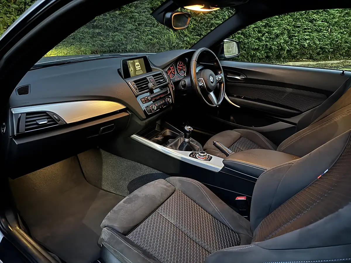Used 2017 BMW 2 Series M Sport Silver - Interior and Exterior details 18