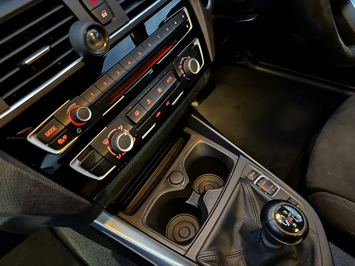 Used 2017 BMW 2 Series M Sport Silver - Interior and Exterior details 20