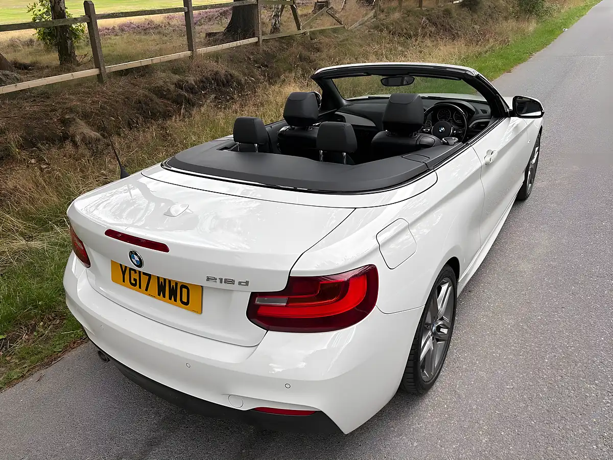 Used 2017 BMW 2 Series M Sport White - Interior and Exterior details 8