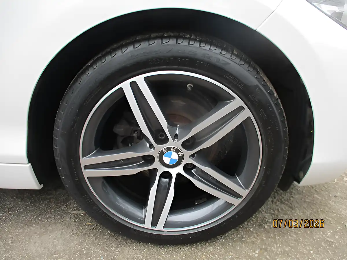 Used 2017 BMW 2 Series Sport Alpine White - Interior and Exterior details 13