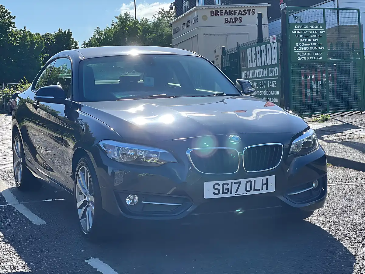 Used 2017 BMW 2 Series Sport Black - Front View