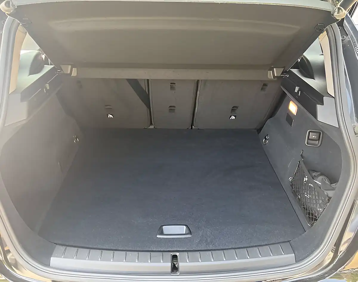 Used 2017 BMW 2 Series Sport Black - Interior and Exterior details 12
