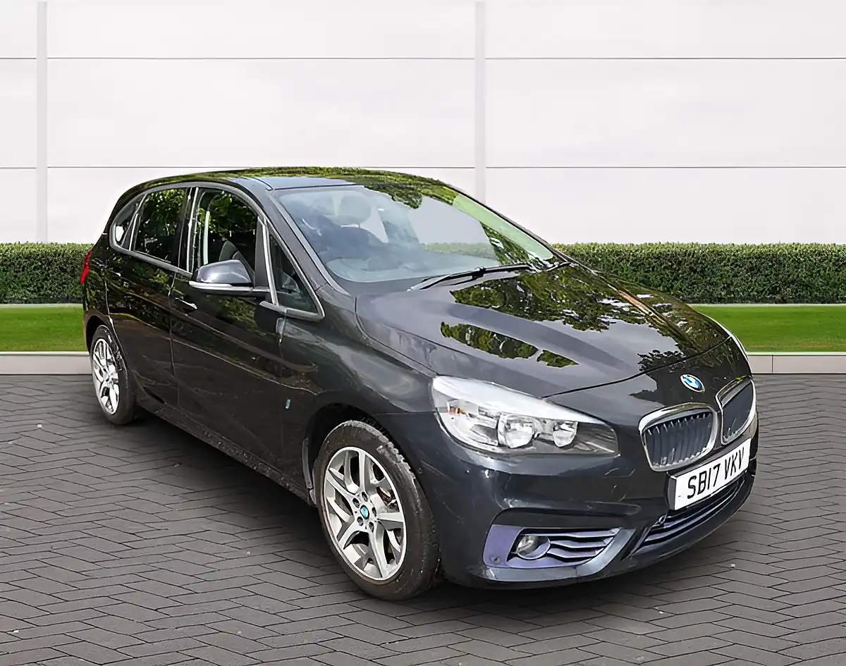 Used 2017 BMW 2 Series Sport Black - Interior and Exterior details 3