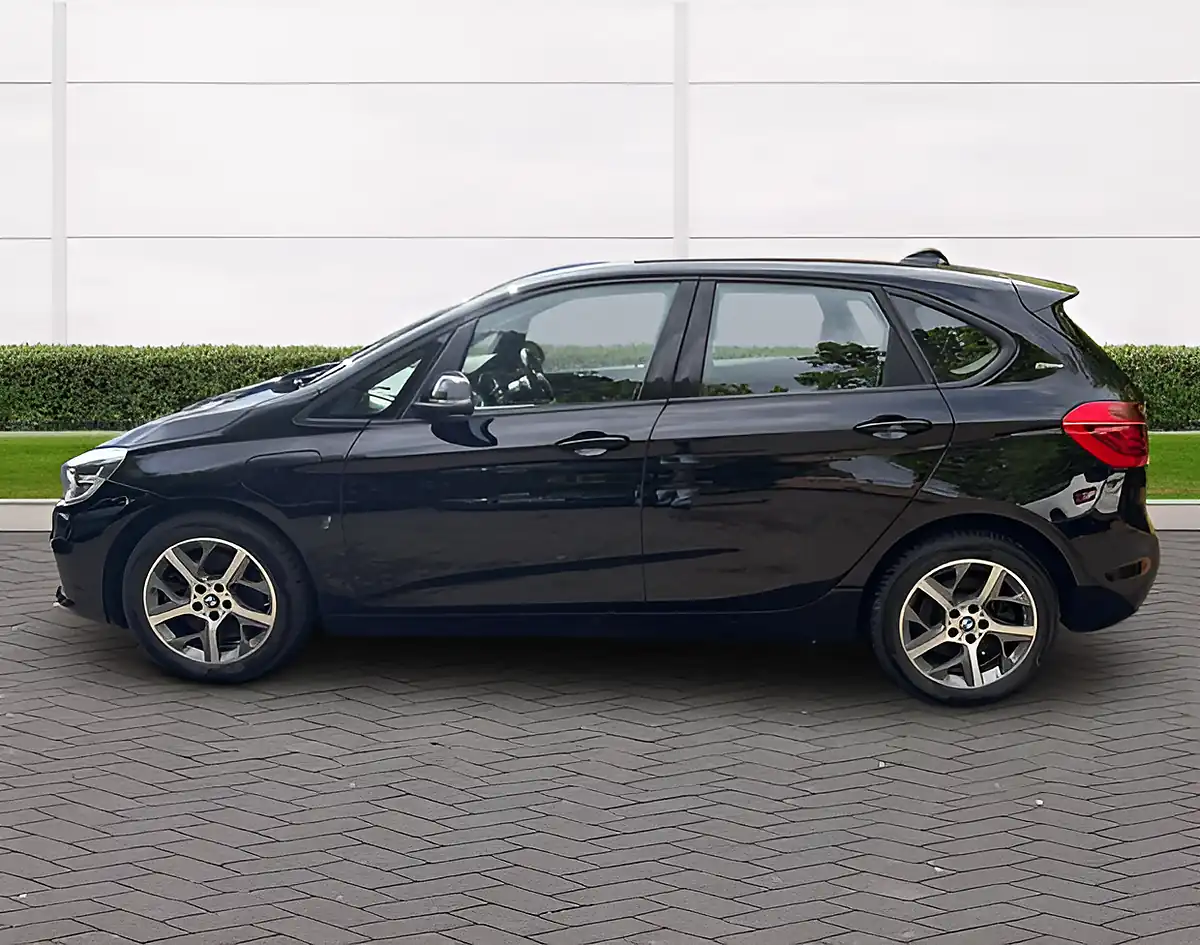 Used 2017 BMW 2 Series Sport Black - Interior and Exterior details 8