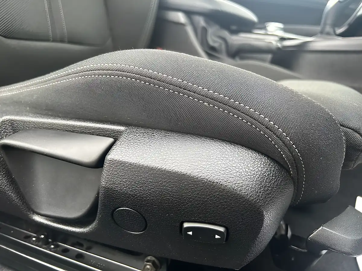 Used 2017 BMW 2 Series Sport Grey - Interior and Exterior details 12
