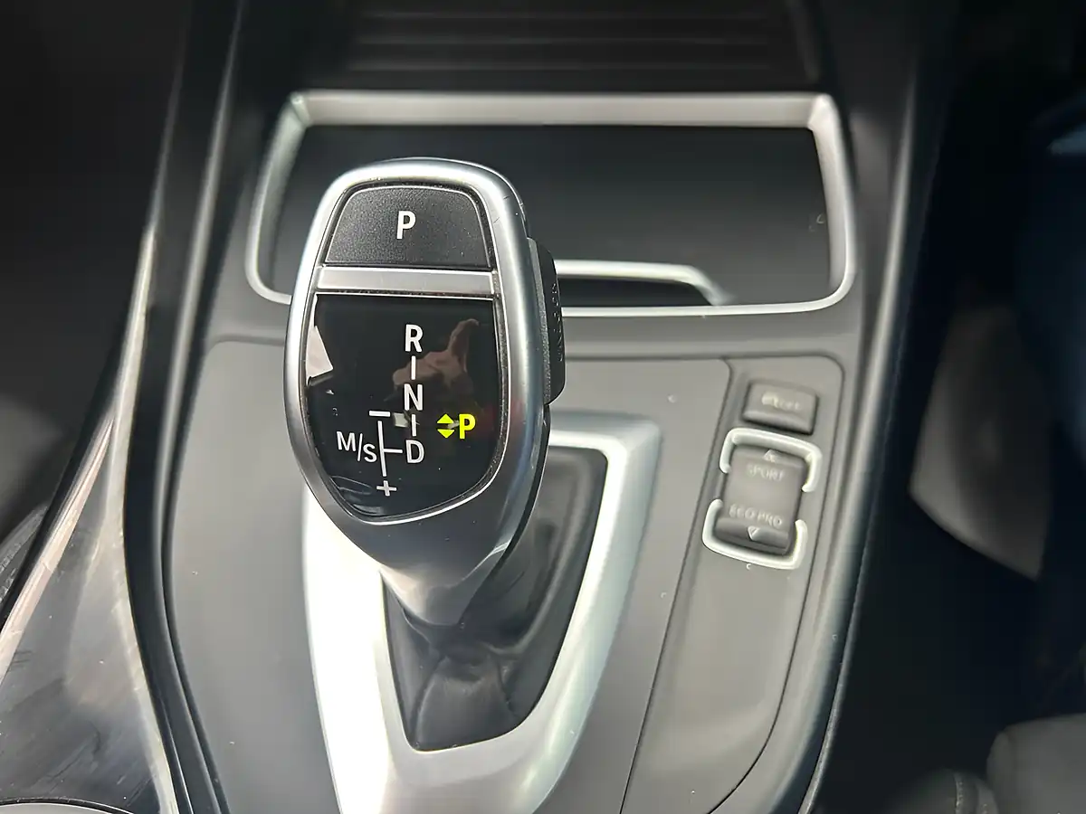 Used 2017 BMW 2 Series Sport Grey - Interior and Exterior details 15