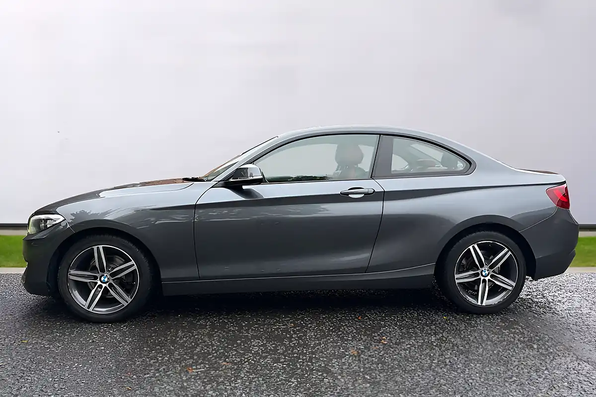 Used 2017 BMW 2 Series Sport Grey - Interior and Exterior details 7