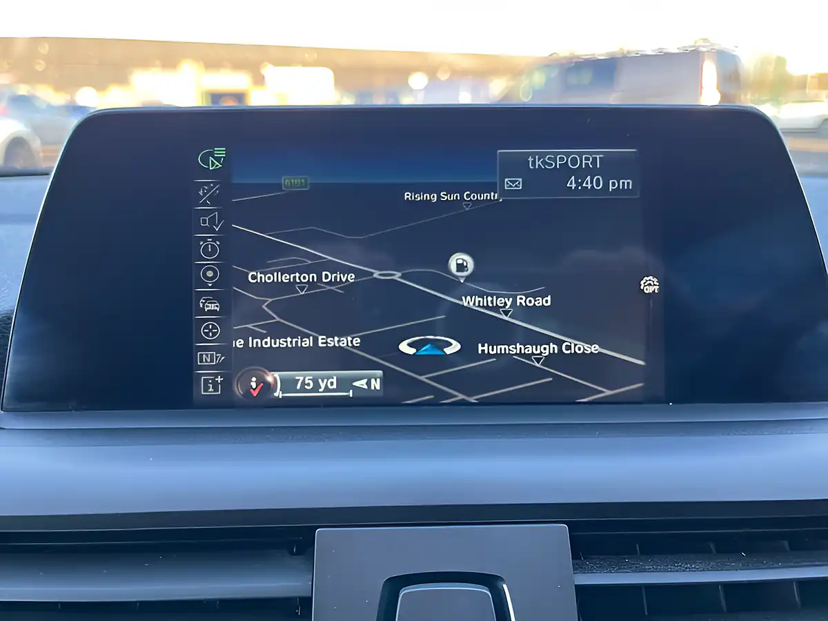Used 2017 BMW 2 Series Sport White - Interior and Exterior details 18