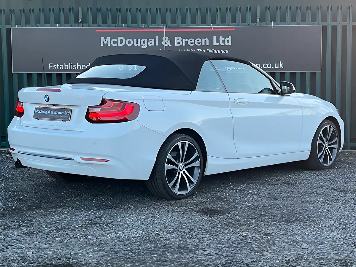 Used 2017 BMW 2 Series Sport White - Interior and Exterior details 7