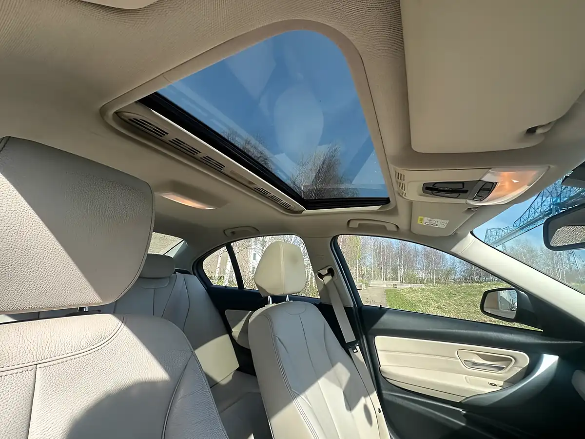 Used 2017 BMW 3 Series Ed Plus Grey - Interior and Exterior details 20