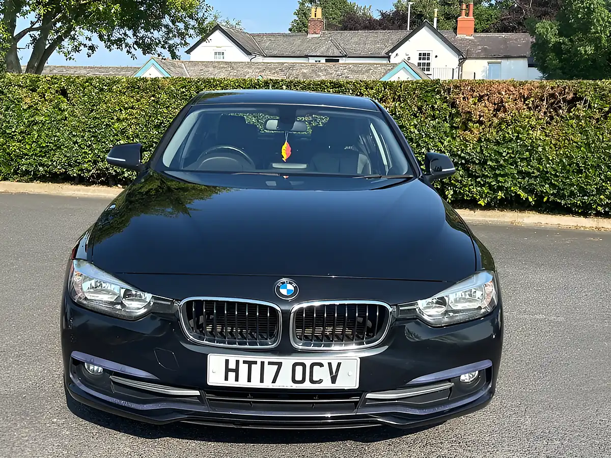 Used 2017 BMW 3 Series Ed Sport Sapphire Black - Interior and Exterior details 3