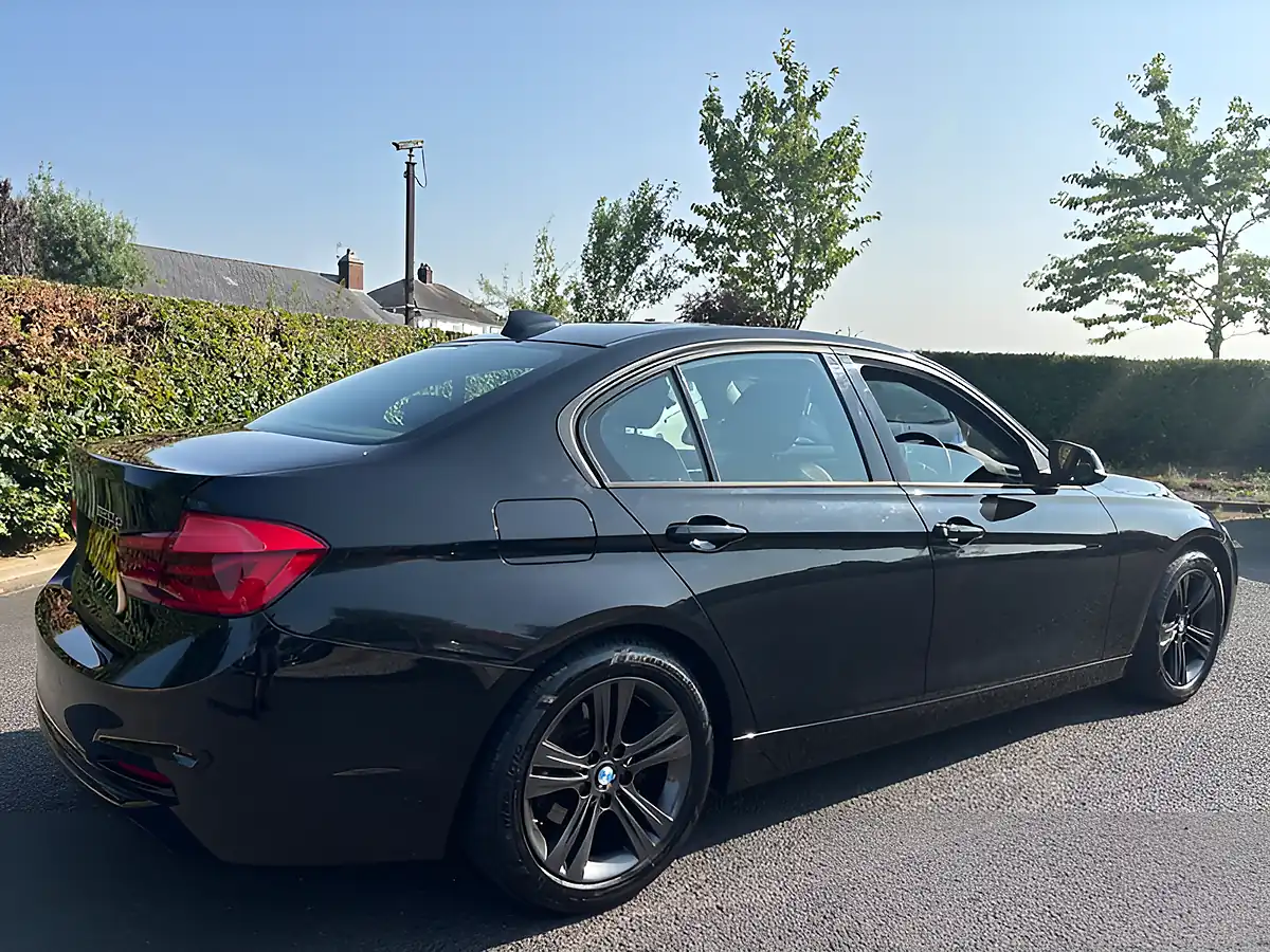 Used 2017 BMW 3 Series Ed Sport Sapphire Black - Interior and Exterior details 5