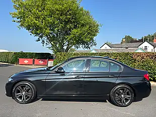 Used 2017 BMW 3 Series Ed Sport Sapphire Black - Interior and Exterior details 9