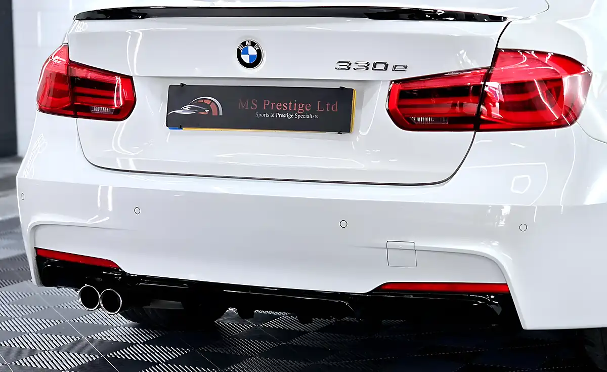 Used 2017 BMW 3 Series M Sport Alpine White - Interior and Exterior details 11