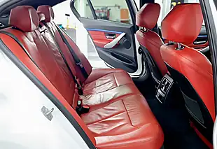 Used 2017 BMW 3 Series M Sport Alpine White - Interior and Exterior details 19