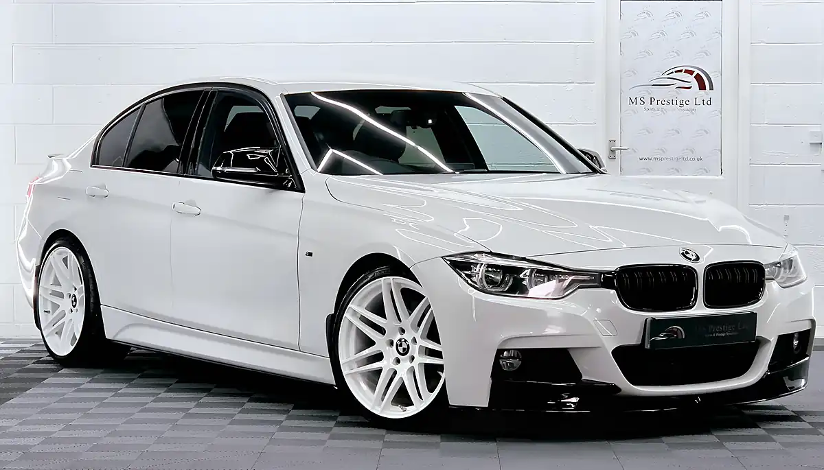 Used 2017 BMW 3 Series M Sport Alpine White - Interior and Exterior details 2