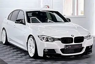 Used 2017 BMW 3 Series M Sport Alpine White - Interior and Exterior details 4