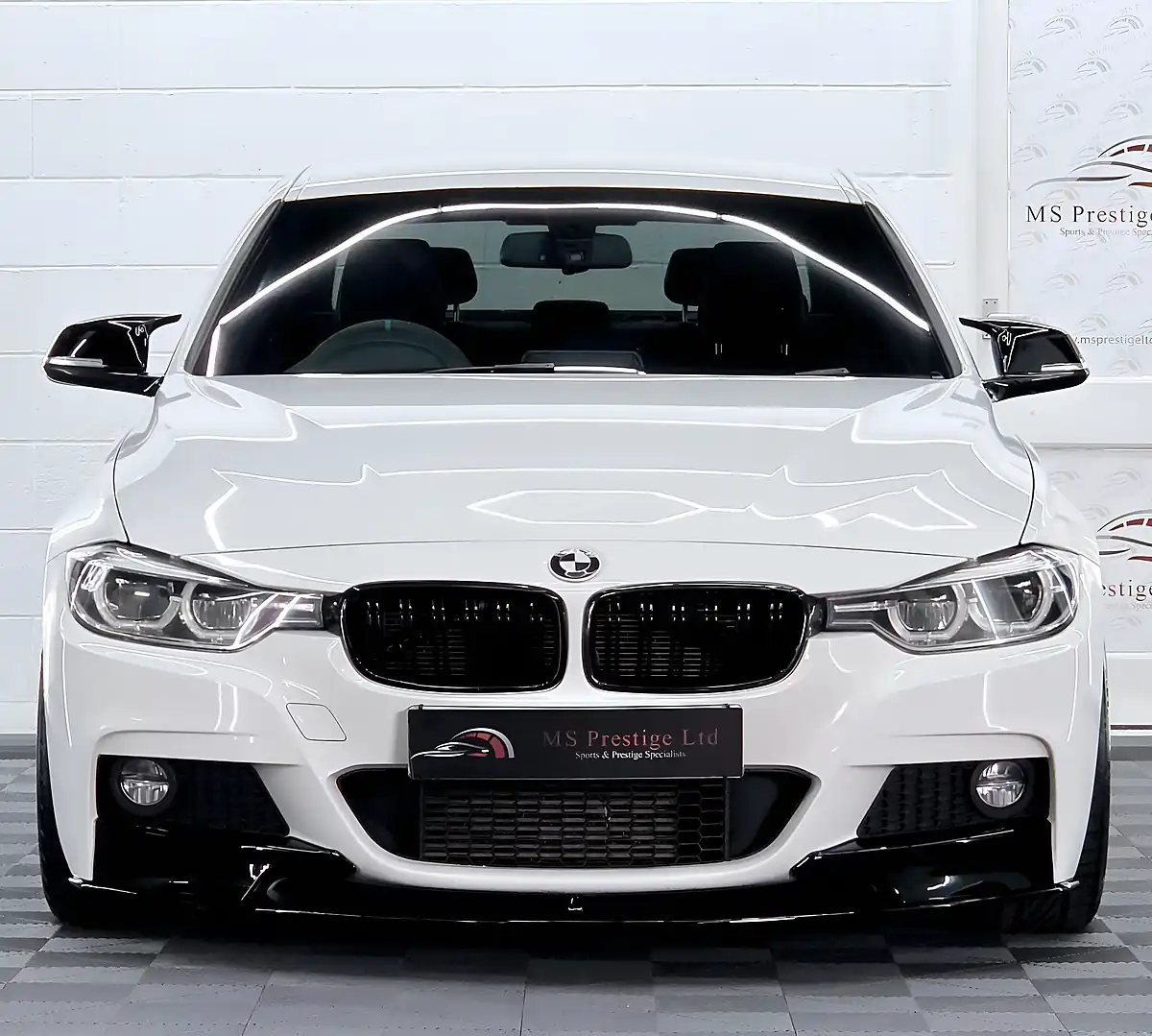 Used 2017 BMW 3 Series M Sport Alpine White - Interior and Exterior details 5