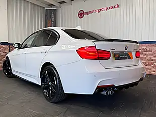 Used 2017 BMW 3 Series M Sport Alpine White - Interior and Exterior details 15